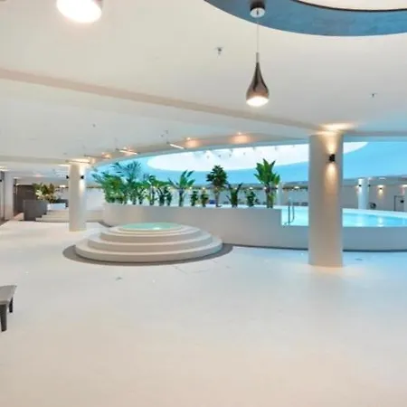 Daire Hanza Tower Sky 23 Pool & Jacusi Szczecin